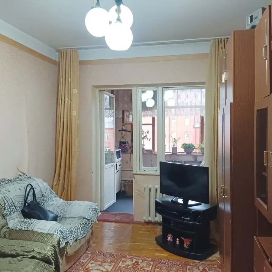 3-комнатная квартира − 78 м², 5/5 этаж