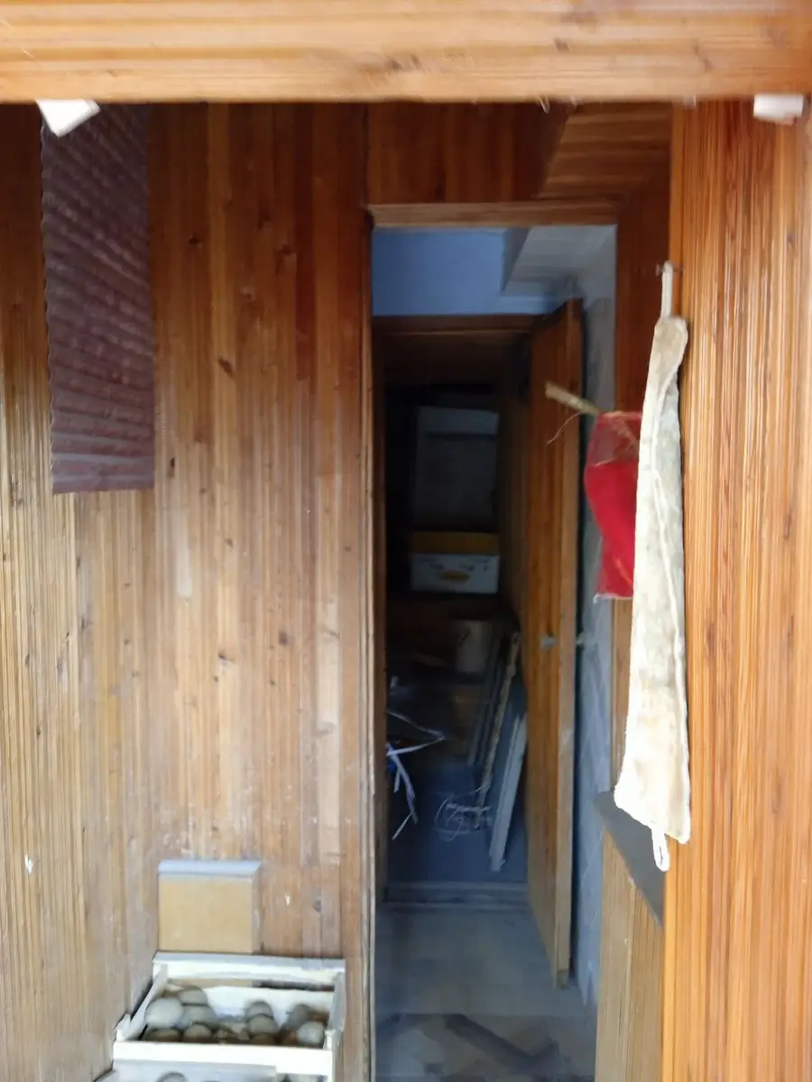 Продается 4-этажный дом − 271 м²
