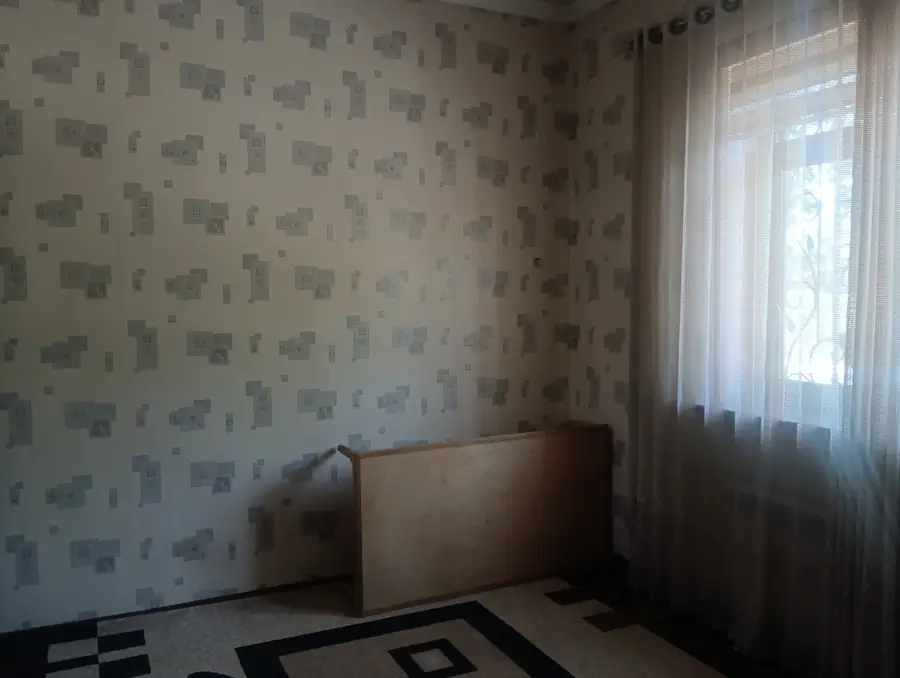Продается участок − 4 сот.