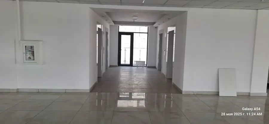 Ofis − 1100 m², 7/11 qavat