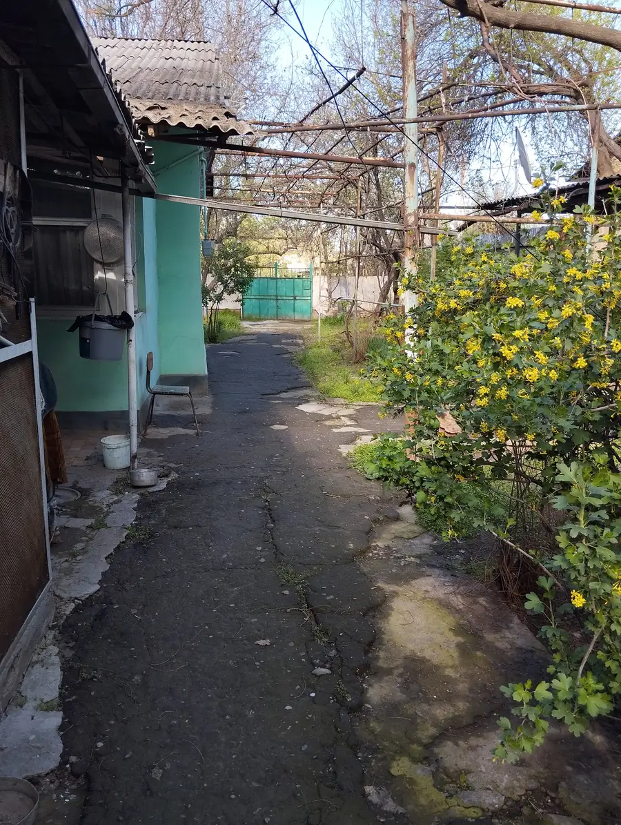 Продается участок − 6 сот.
