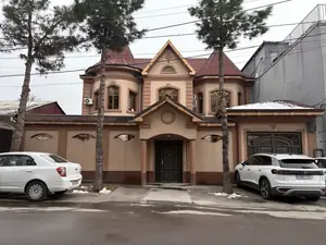 Ijaraga ofis − 120 m²