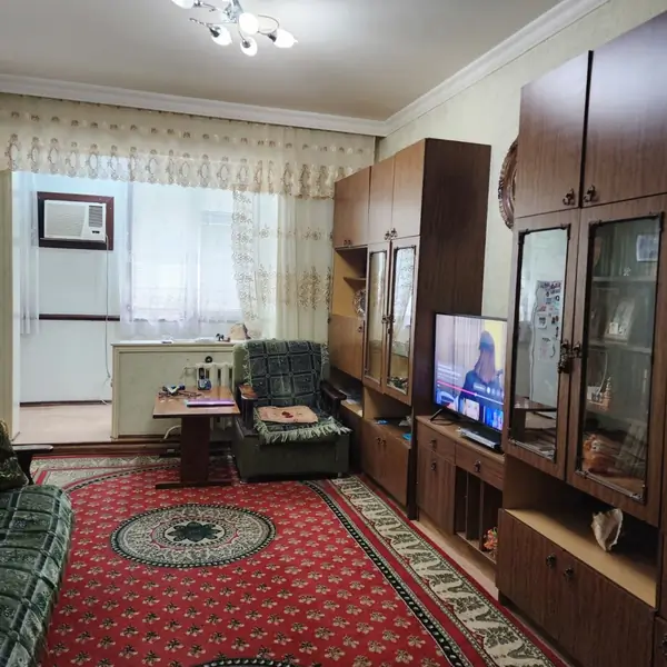 2-комнатная квартира − 50 м², 4/4 этаж