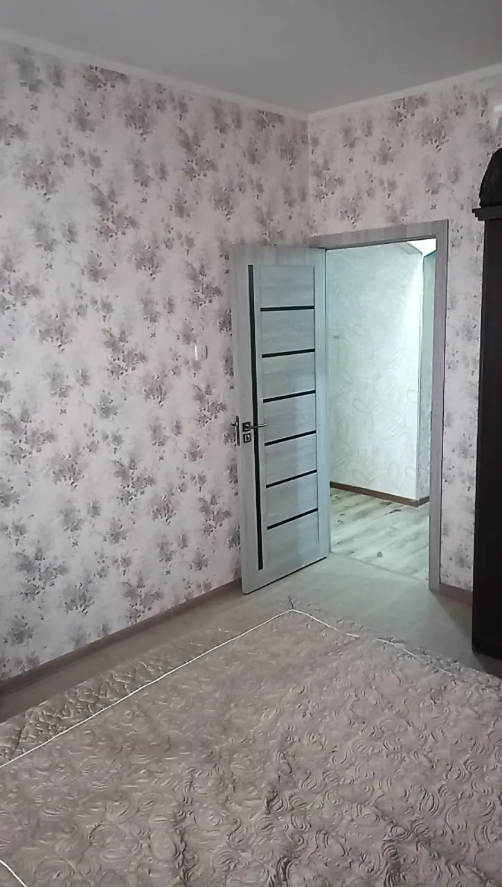3-комнатная квартира − 70 м², 5/5 этаж