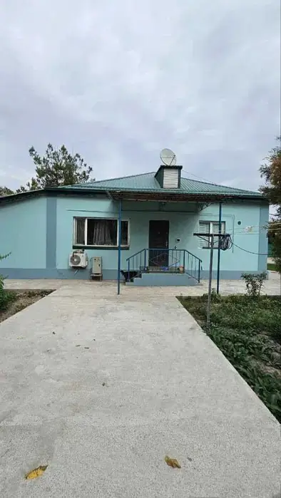 1 qavatli uy sotiladi − 100 m²