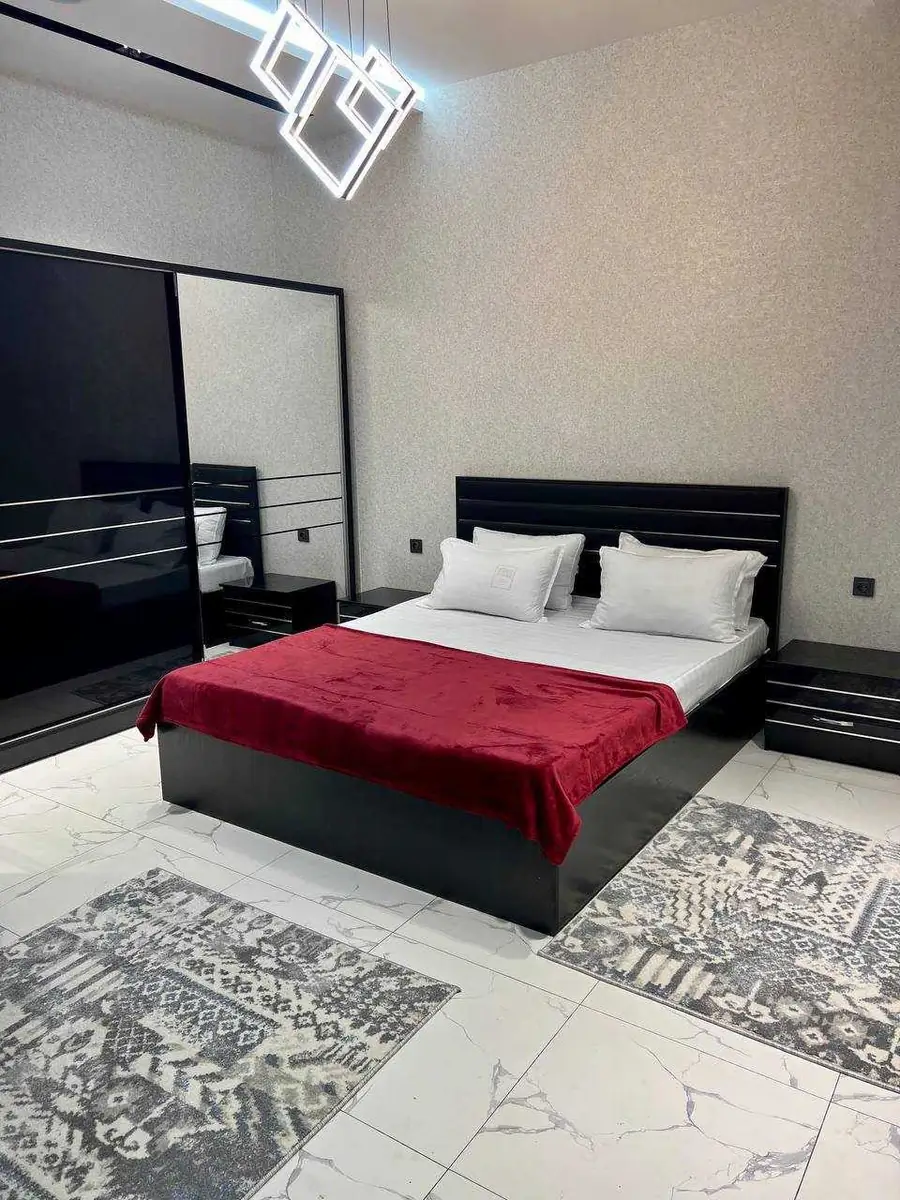 Посуточно 2-этажный дом − 250 м²