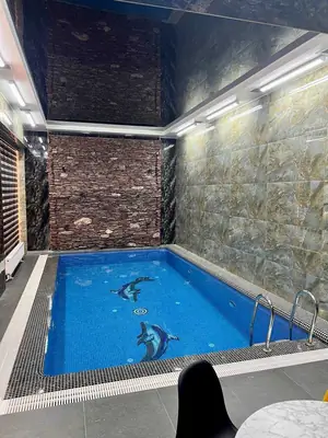 2 qavatli uy − 250 m², 7 sot. 