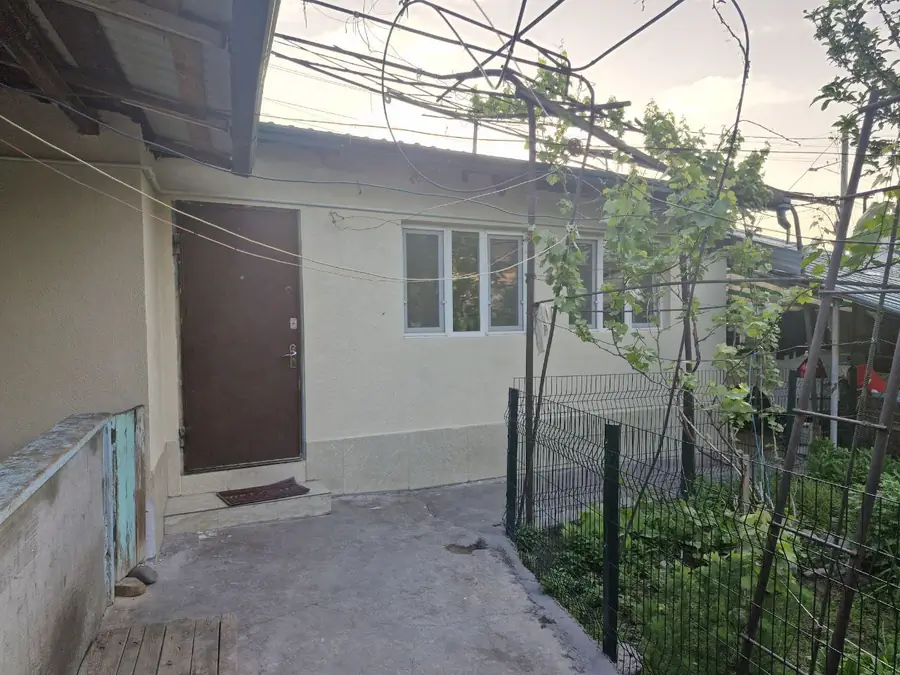 1 qavatli uy − 80 m², 4 sot. 