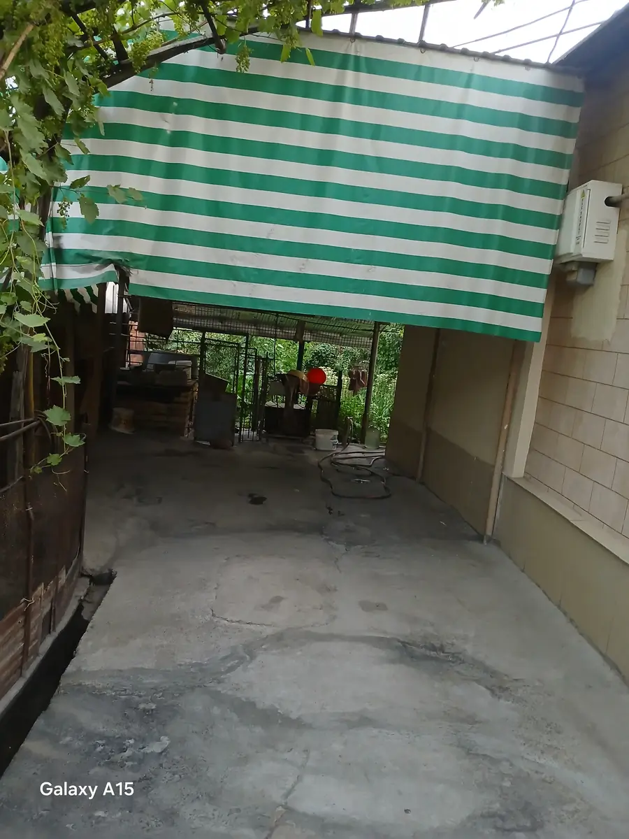 1 qavatli uy − 80 m², 4 sot. 
