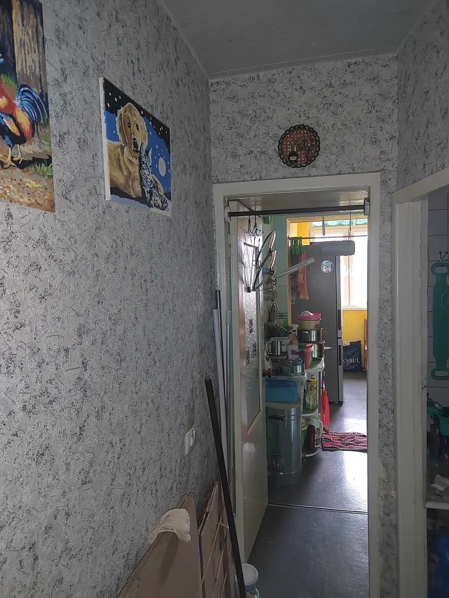 2 xonali kvartira sotiladi − 54 m²