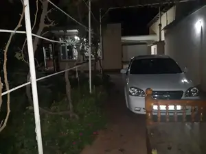 Продается 1-этажный дом − 350 м²
