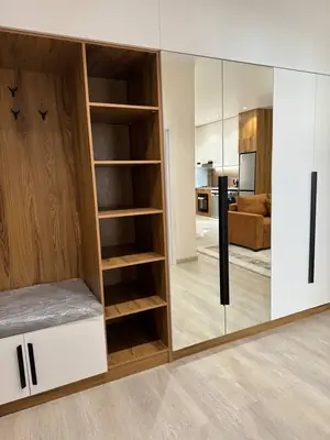 Сдается 2-комнатная квартира − 62 м²
