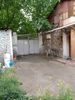 1 qavatli uy − 253 m², 253 sot. 
