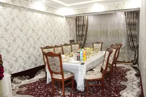 4 xonali kvartira − 93 m², 5/5 qavat