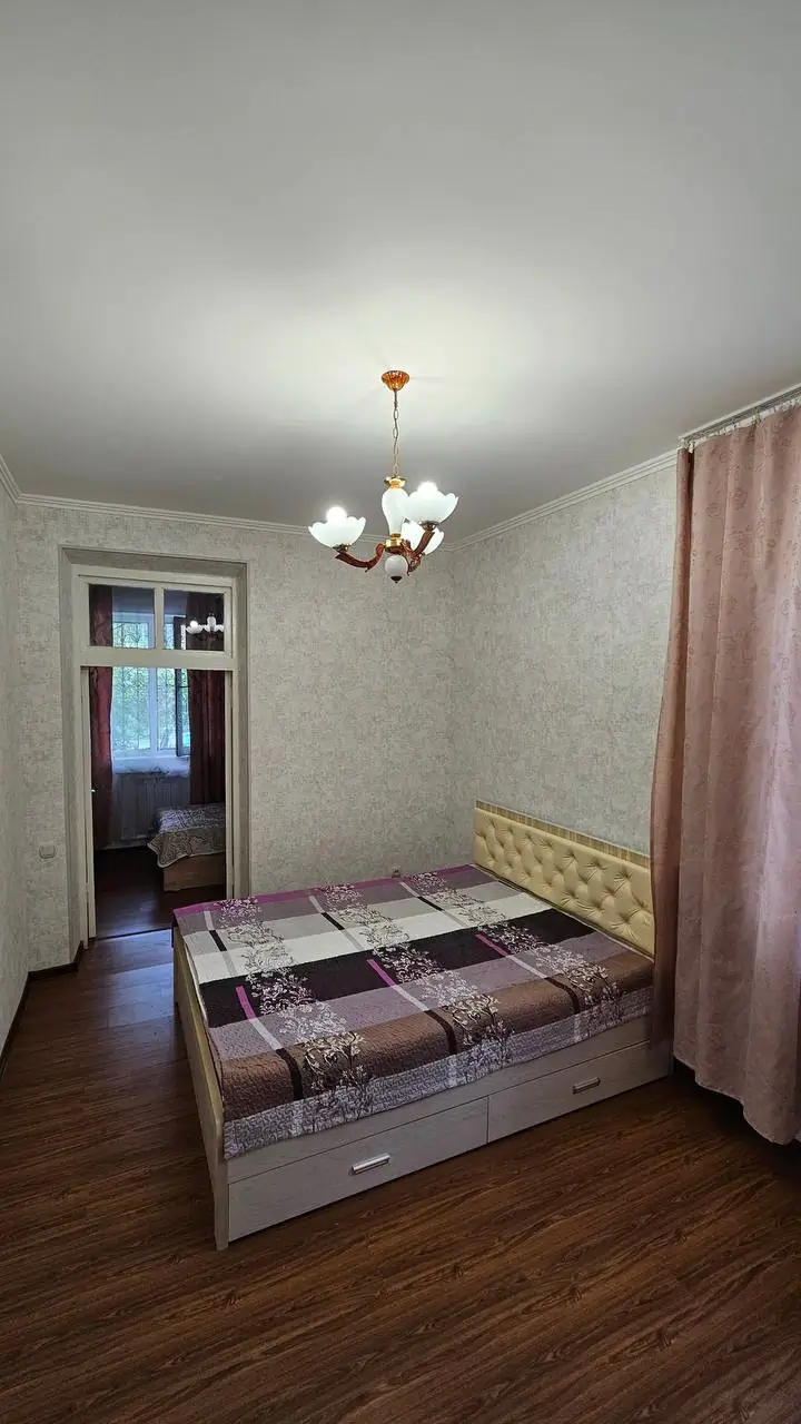 2 xonali kvartira − 70 m², 1/2 qavat