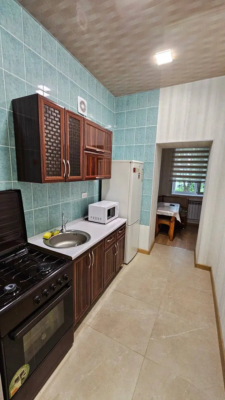 2 xonali kvartira − 70 m², 1/2 qavat