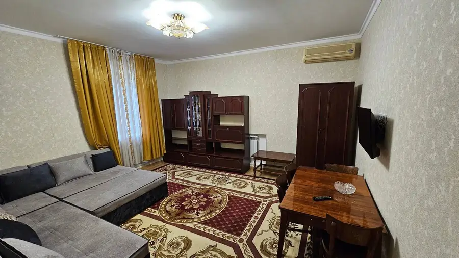 2 xonali kvartira − 70 m², 1/2 qavat