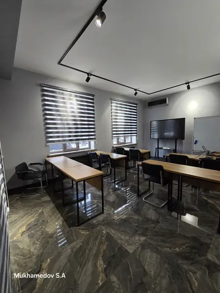 Ofis − 260 m², 2/2 qavat