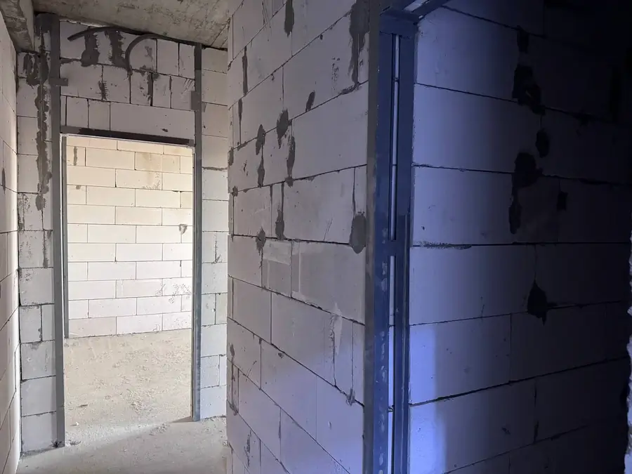 1 xonali kvartira sotiladi − 48 m²