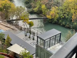 Сдается 2-комнатная квартира − 53 м²
