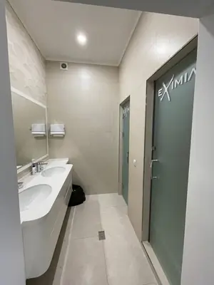 Ijaraga ofis − 190 m²