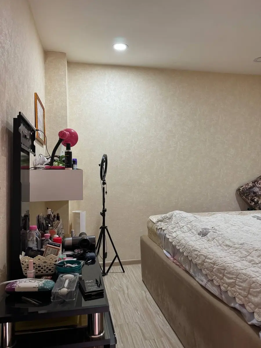 1 xonali kvartira sotiladi − 20 m²