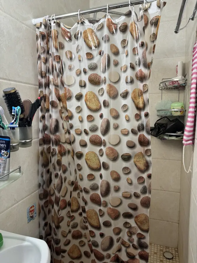 1 xonali kvartira sotiladi − 20 m²