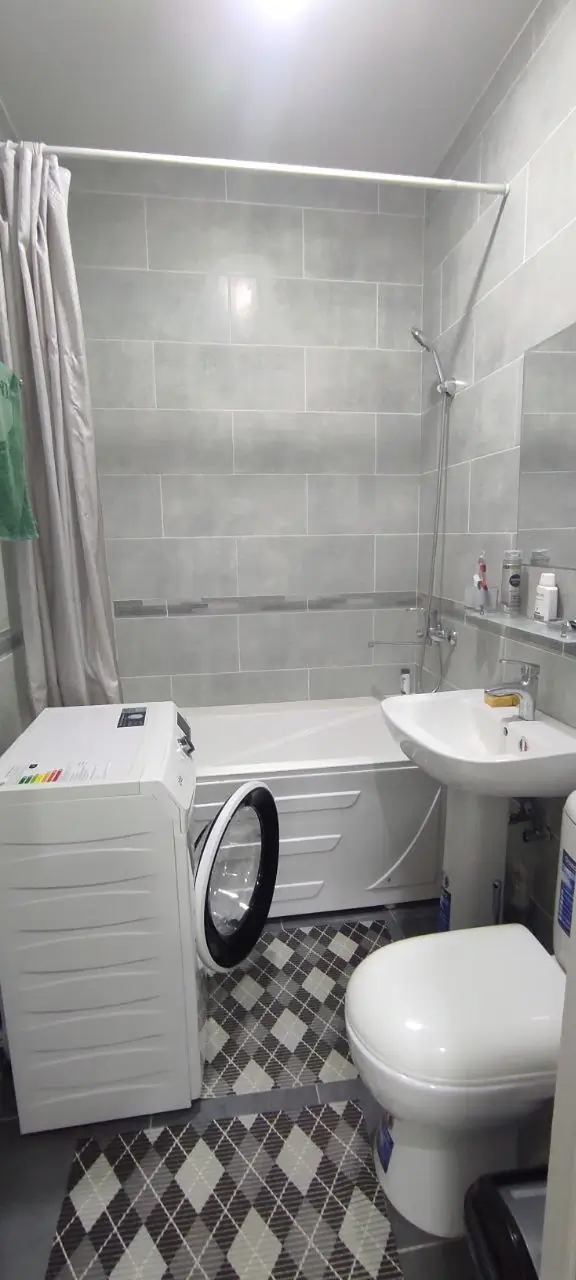 Сдается 2-комнатная квартира − 30 м²
