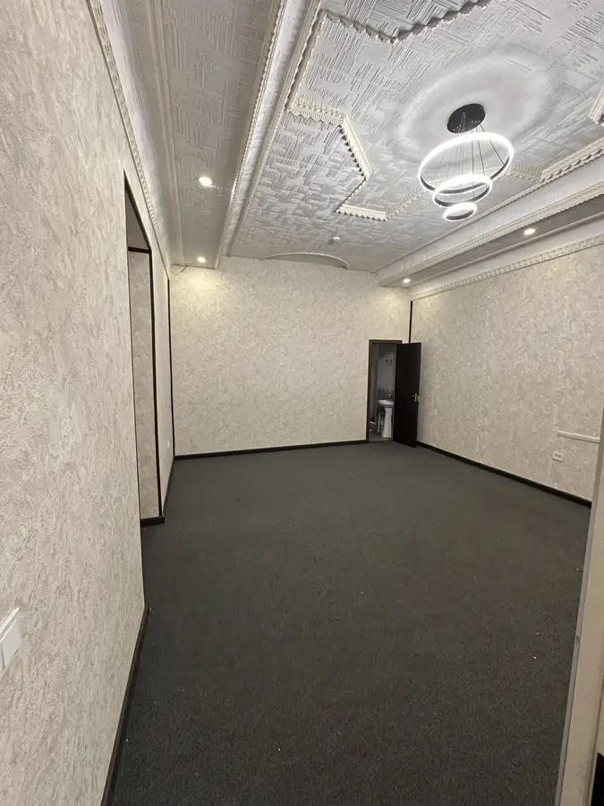 Ijaraga ofis − 120 m²