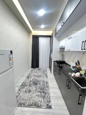 2-комнатная квартира − 85 м², 8/10 этаж