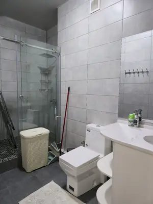 Сдается 3-комнатная квартира − 100 м²