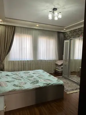 2 qavatli uy − 265 m², 8.7 sot. 