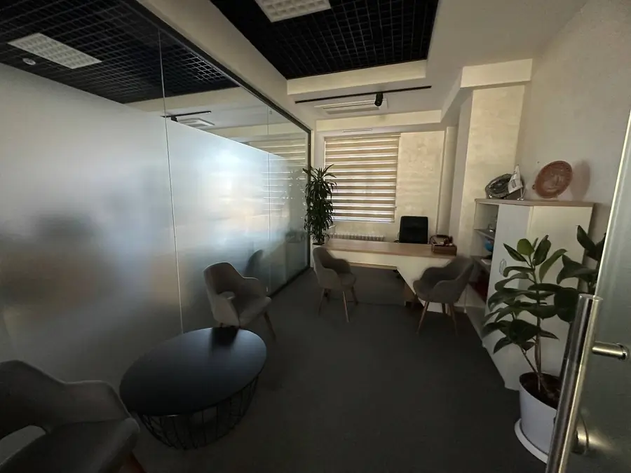 Сдается офис − 316 м²