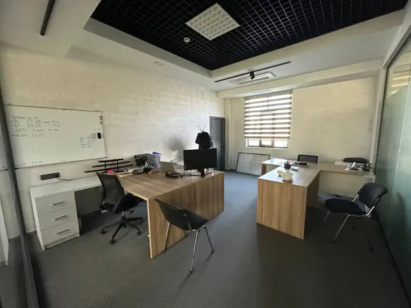Ofis − 316 m², 4/5 qavat