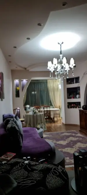 4 xonali kvartira − 120 m², 4/4 qavat