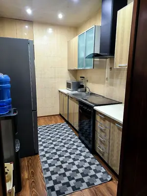 4 xonali kvartira − 82 m², 5/5 qavat