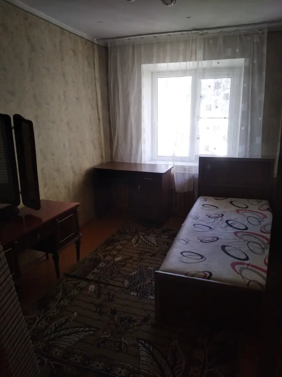 3-комнатная квартира − 70 м², 2/5 этаж