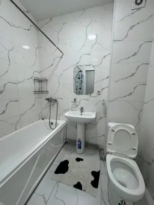 Сдается 1-комнатная квартира − 35 м²