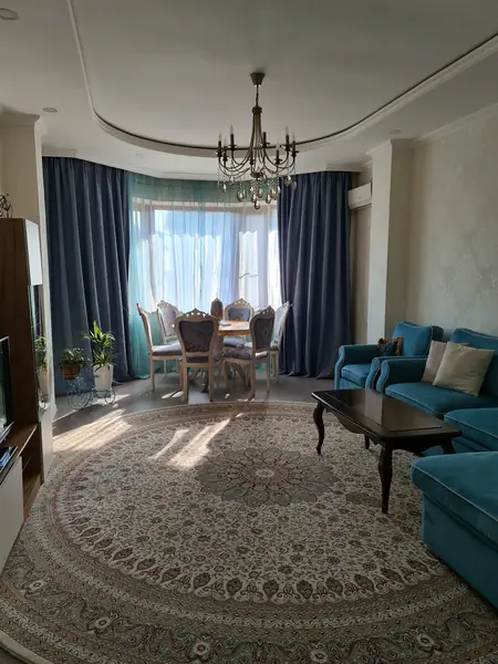 3-комнатная квартира − 105 м², 8/9 этаж