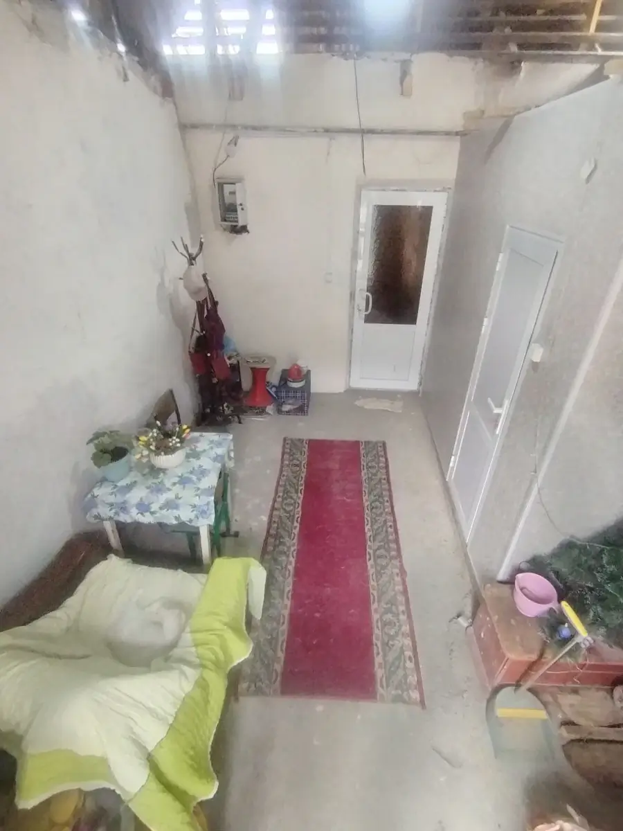 1 qavatli uy − 65 m², 0.8 sot. 