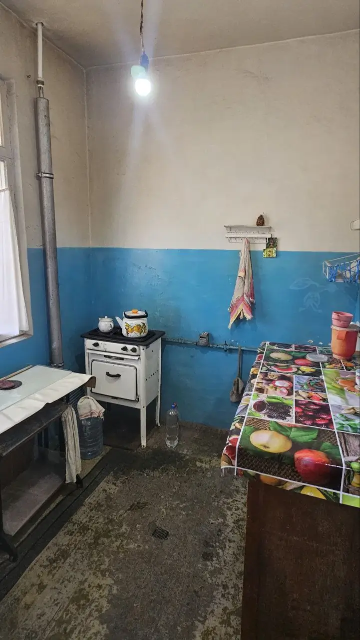 1 xonali kvartira − 33 m², 4/5 qavat