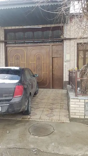 Продается 1-этажный дом − 200 м²