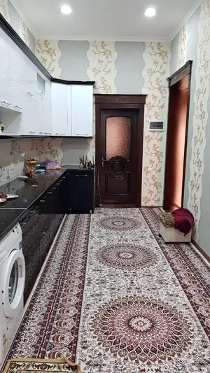 1 qavatli uy − 200 m², 4.1 sot. 