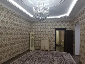 Продается 1-этажный дом − 200 м²