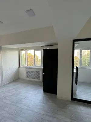 Сдается 3-комнатная квартира − 75 м²