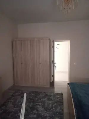 Сдается 1-комнатная квартира − 36 м²