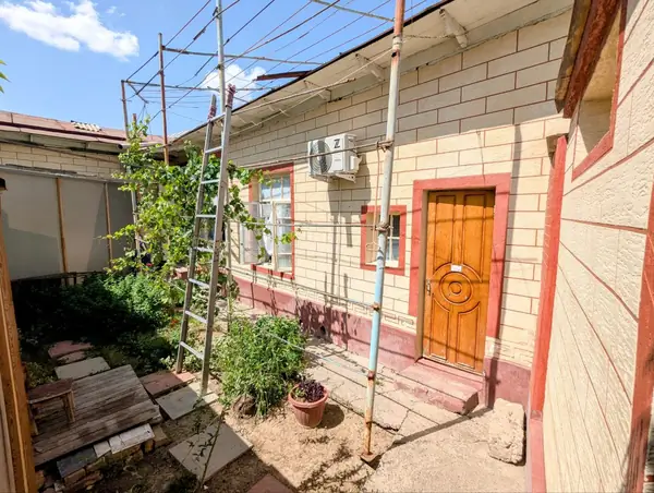 1-этажный дом − 55 м², 1 сот.