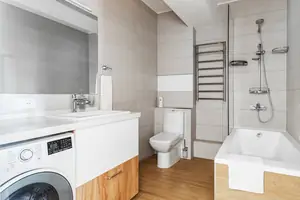 Сдается 2-комнатная квартира − 79 м²