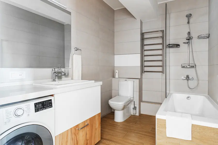Сдается 2-комнатная квартира − 79 м²