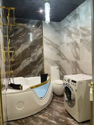 4 xonali kvartira sotiladi − 106 m²